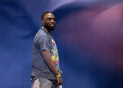 Headie One performing